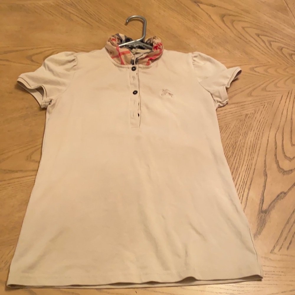 ❤️ Authentic Burberry Tan Short Sleeve Shirt